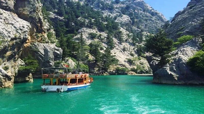 Green Canyon Boat Tour & Fishing - Image 2
